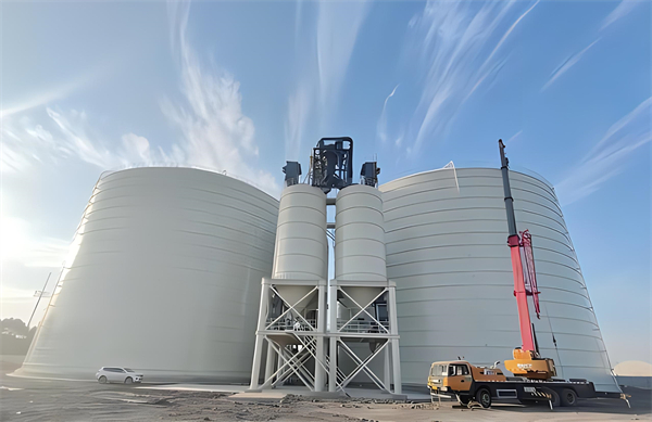 阿瓦提大型钢板库